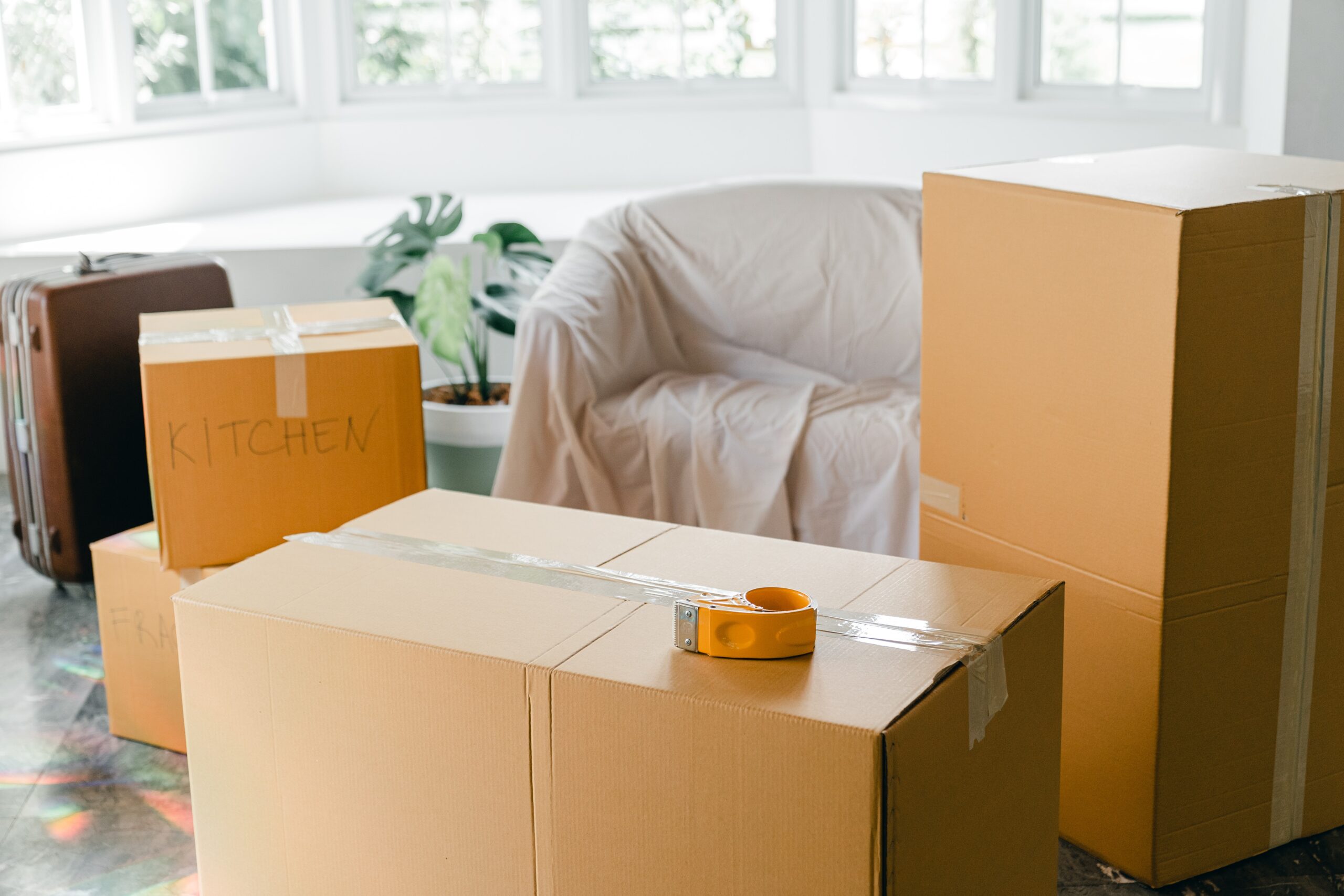 Moving Company & Movers in Queen Creek, AZ | In Or Out Movers | Page Featured Image